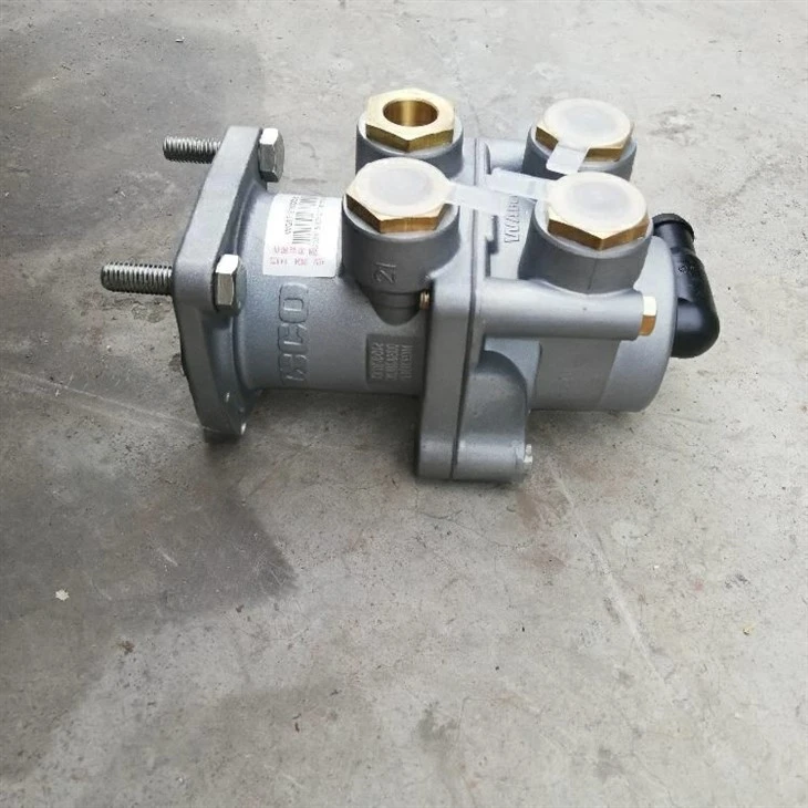 Brake Valve Cylinder WG9719360005 factory