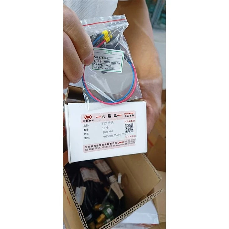 DOOR OUTSIDE SWITCH W23602.65001.01D suppliers