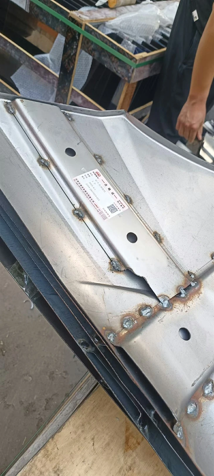 FRONT CENTER BUMPER 2154-2803020-02C factory