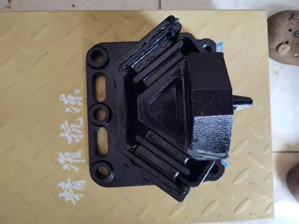 Engine Shock Absorber Pad Shacman Delong X3000 X5000 F3000 DZ97259590209 manufacturers