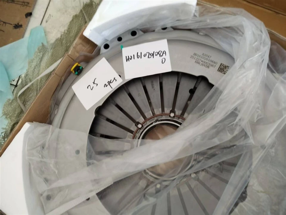 Foton Auman Parts Heavy Truck Spare Parts Transmission Parts H0161020108A0 Clutch Pressure Plate manufacturers