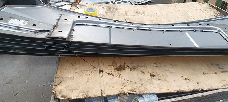 FRONT CENTER BUMPER 2154-2803020-02C