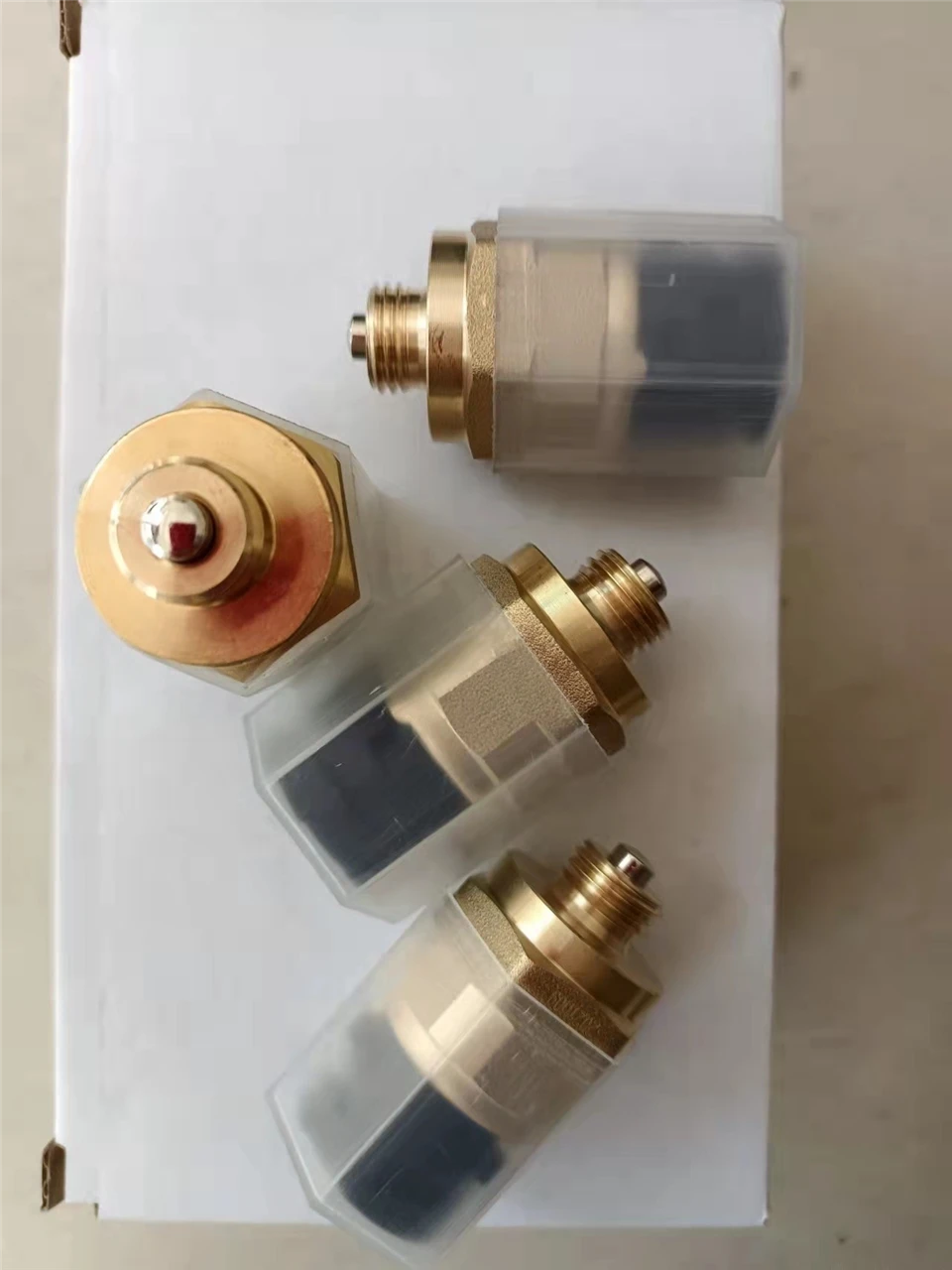 Reverse Light Switch / Gearbox Reverse Switch WG2209280026 manufacturers