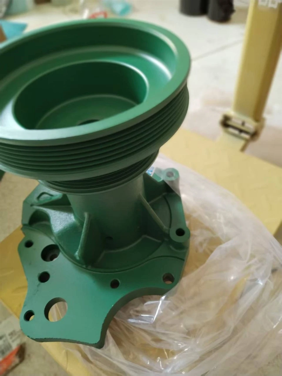 Water Pump Assembly VG1062060350 manufacturers